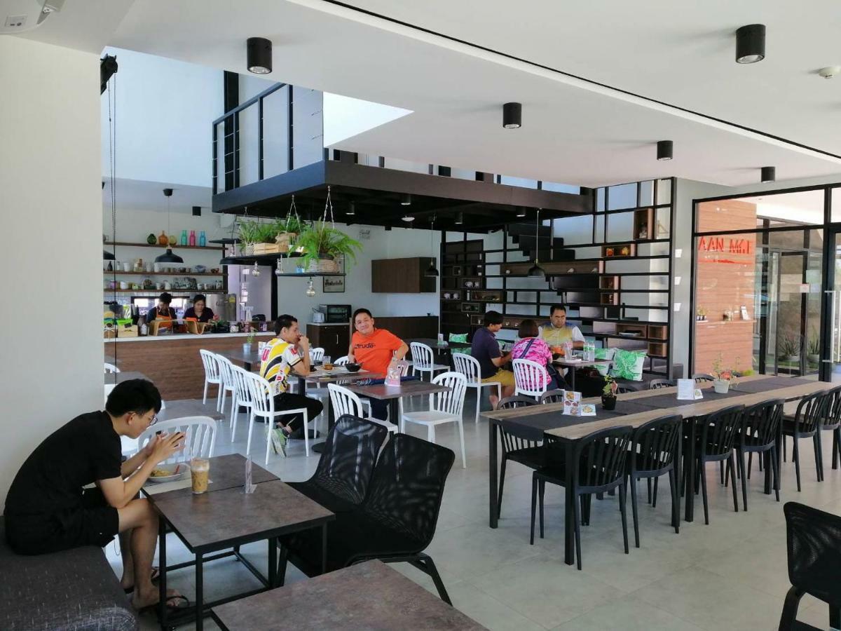 Baan Mae Suvarnabhumi Airport Bangkok Exterior foto